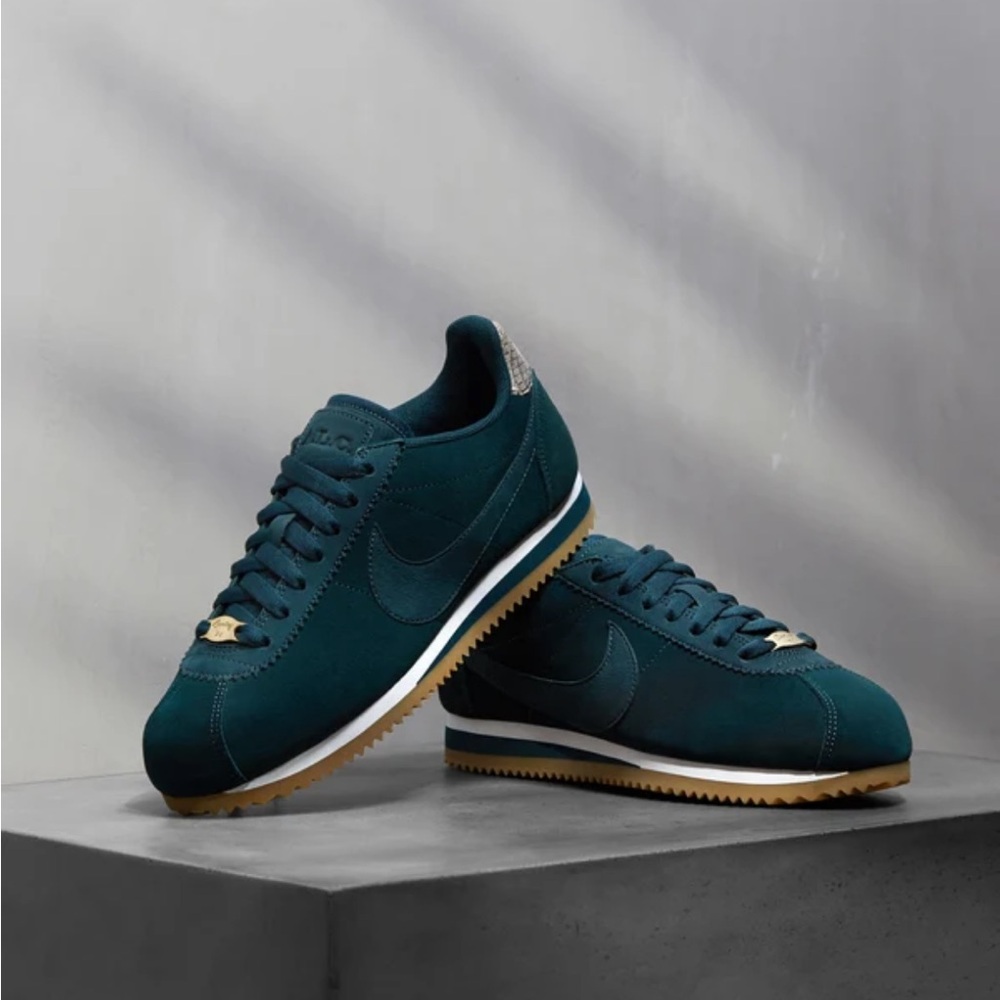 WMNS CLASSIC CORTEZ
A.L.C.